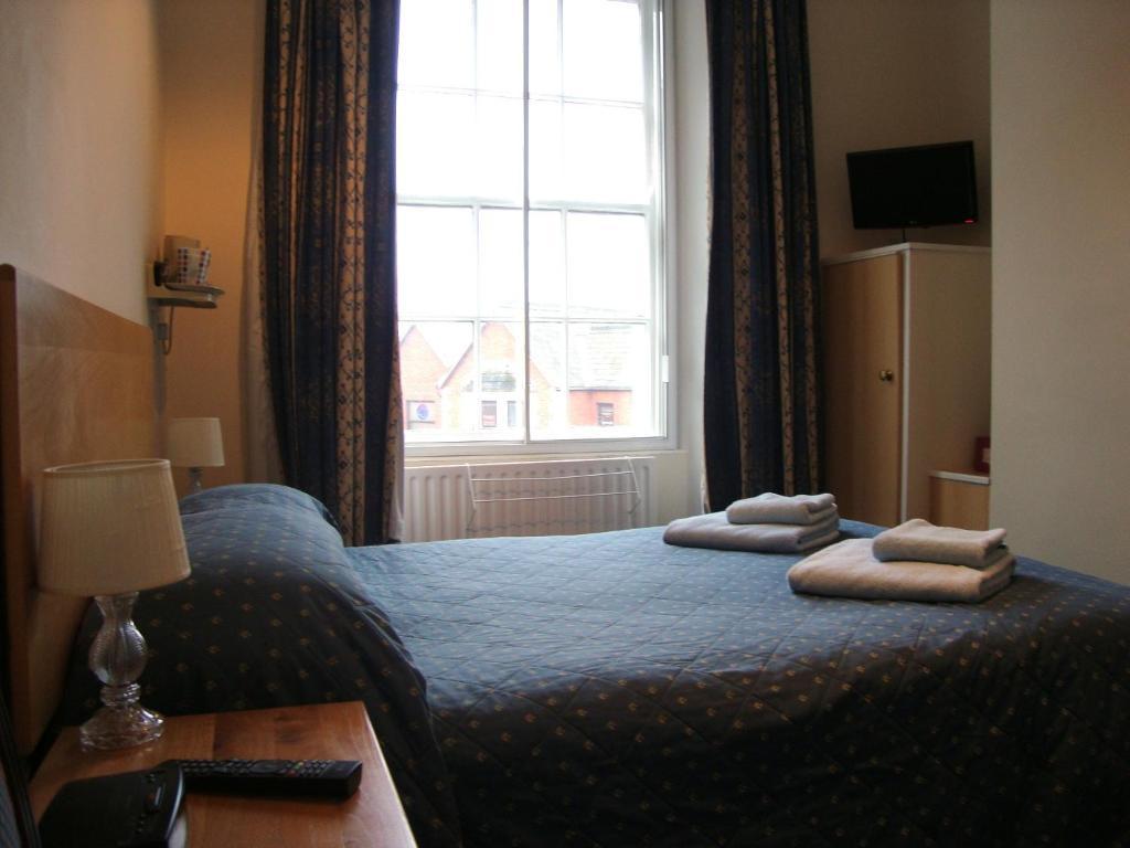 Clock Tower Hotel Exeter Pokój zdjęcie